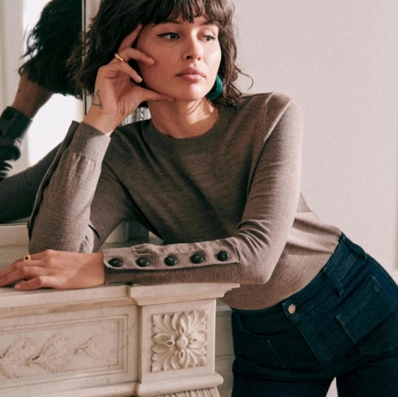 Sezane Sweaters - Sezane Paulo Taupe Brown Button-Detail Top Sweater Size Small - Medium *see*